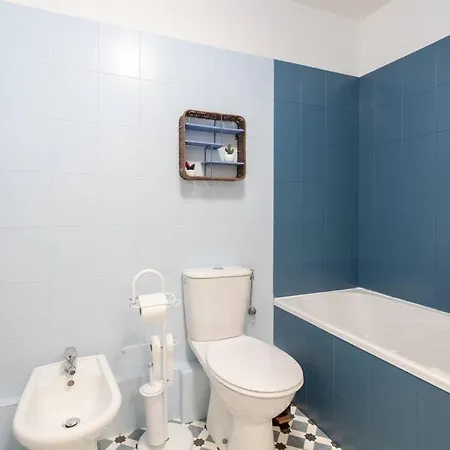 C16 - 2 Bdr Rue Antibes 4 Min Palais Festivals - Ac & Terrace Lägenhet Cannes